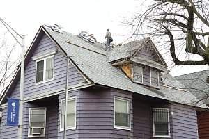 Roof_20150417_041.JPG